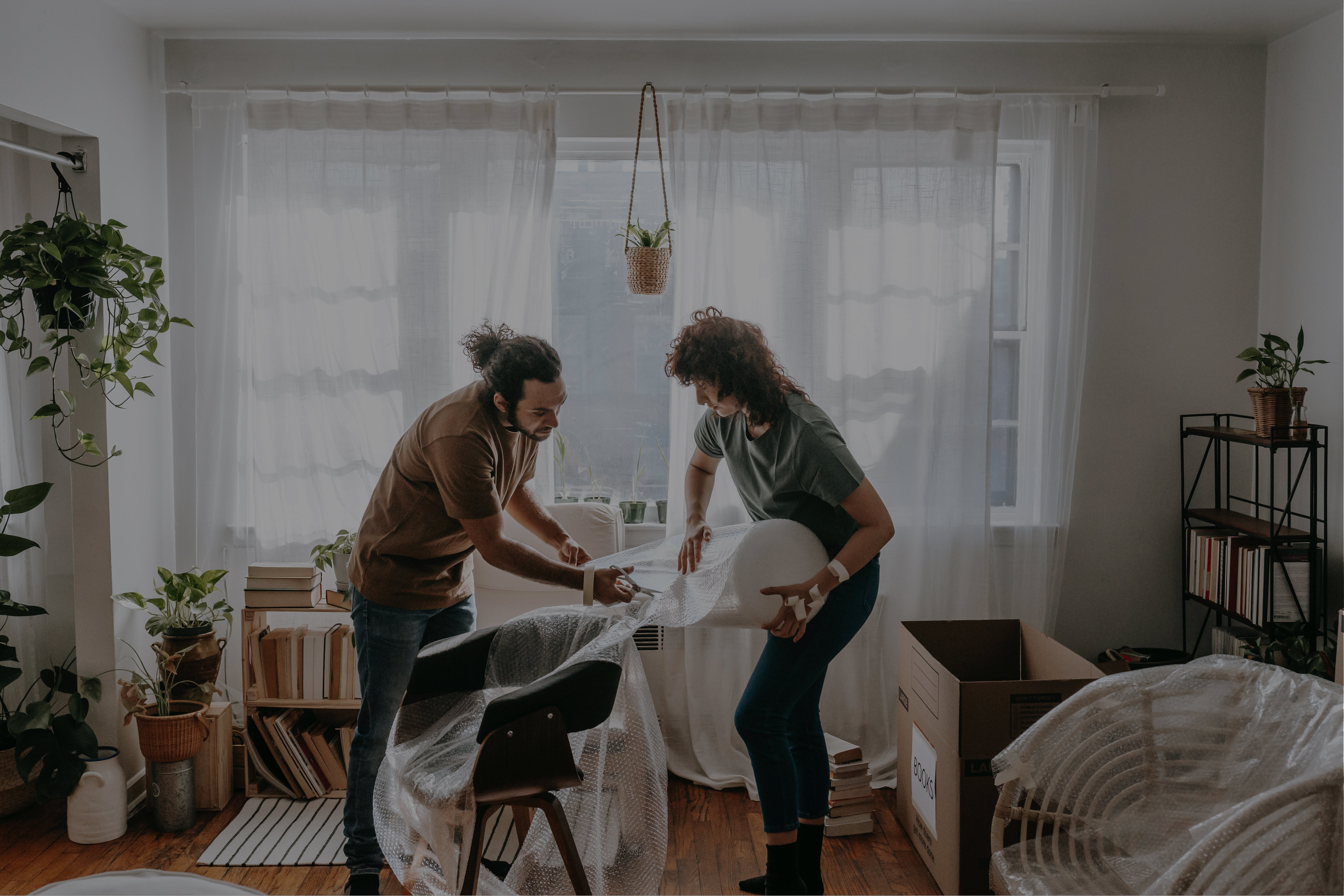 Decide how to transport your household property To decide how to transport your furniture